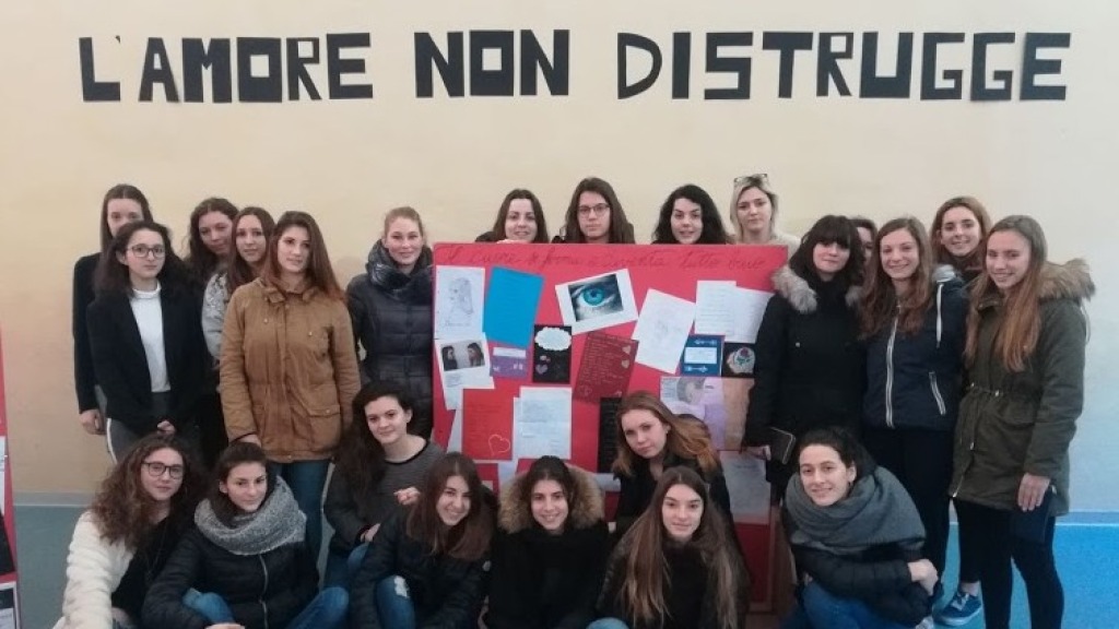 "L'amore non distrugge" 11